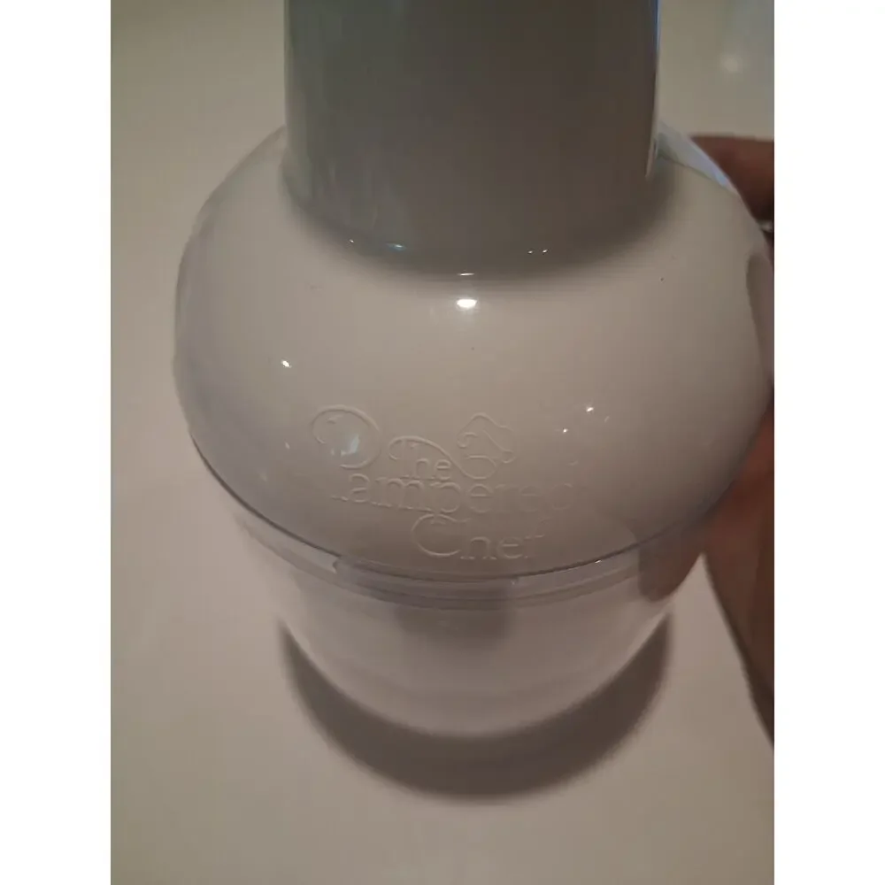 Pampered Chef Hand Push Food Chopper Dicer Mincer White Model 2585 Tested Works